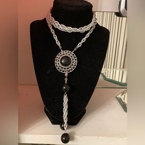 Sarah Coventry black faux onyx pendant.